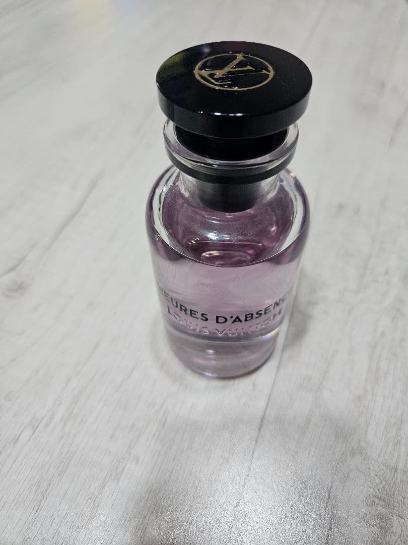 ルイヴィトン　HEURES D'ABSENCE Heures d'Absence - Perfumes and Beauty - Collections | LOUIS VUITTON ®