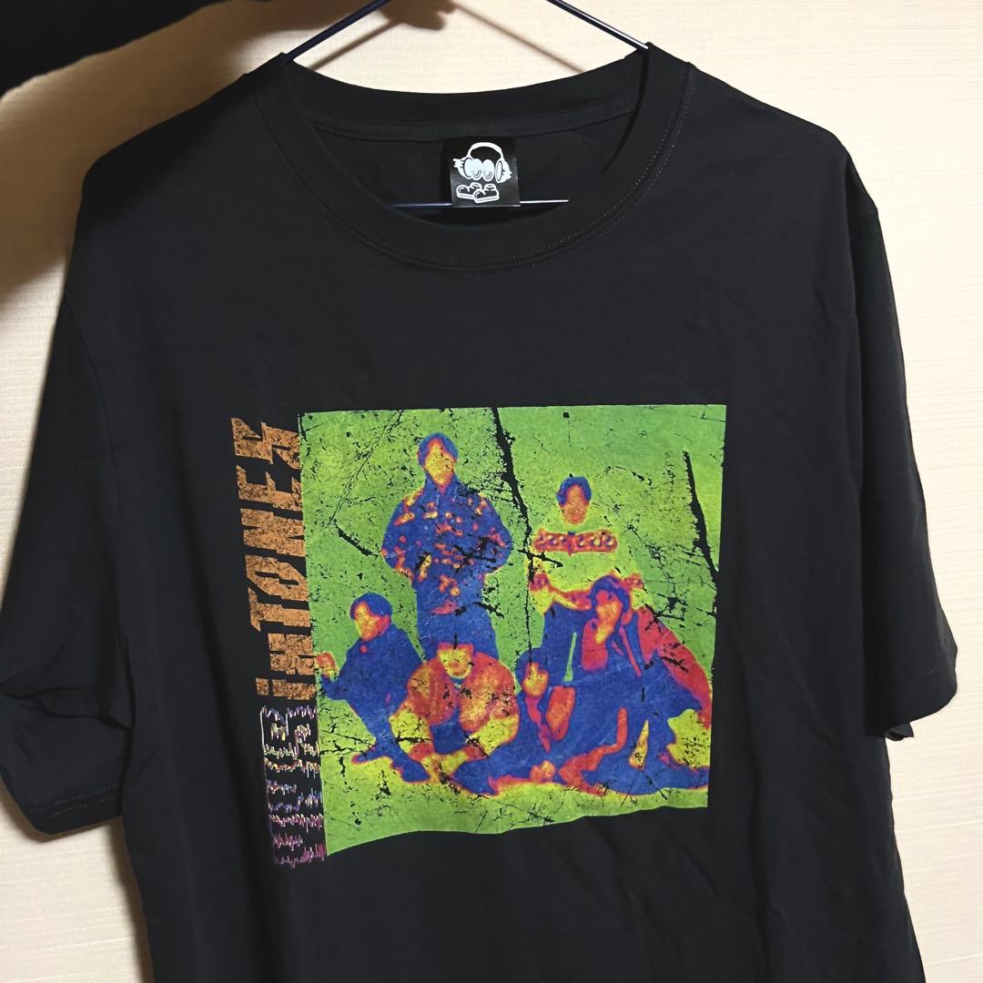 SixTONES ライブTシャツ VVS - メルカリ