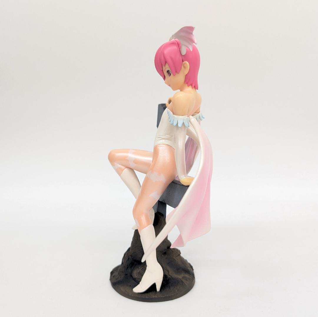 リリス ホワイトver. ヴァンパイアセイヴァー 激レア フィギュア王
