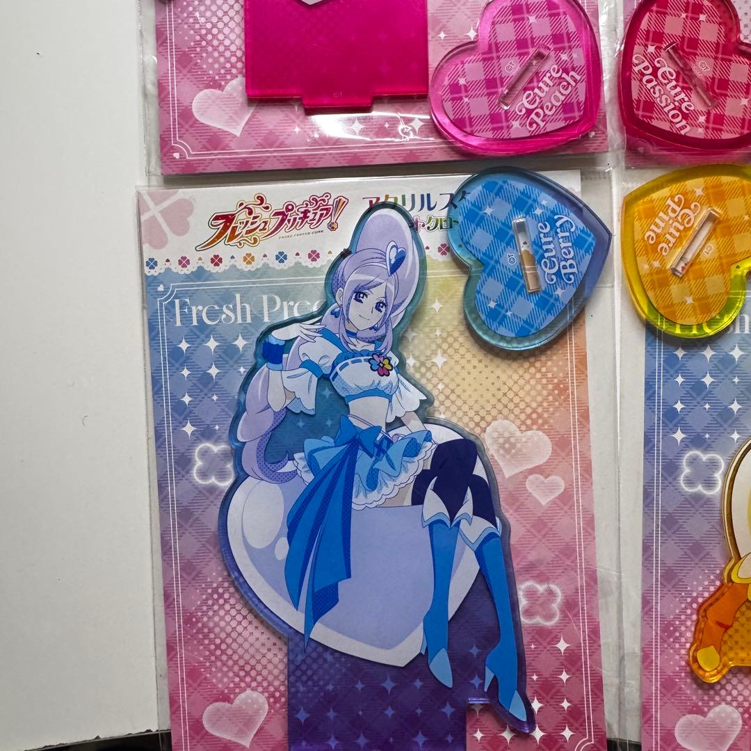 フレッシュプリキュア ハートクローバーカフェ限定アクリルスタンド