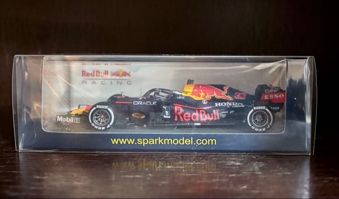 Red Bull RB16B 1/43 SPARK セルジオペレス Amazon.com: Spark - Red Bull RB16B Honda with PitBoard - Mexican