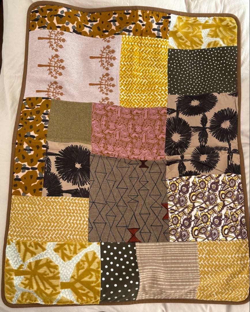 ミナペルホネン　ピースブランケット　piece,peace blanket wool blanket 発売のお知らせ。10月2日〜 - minä perhonen