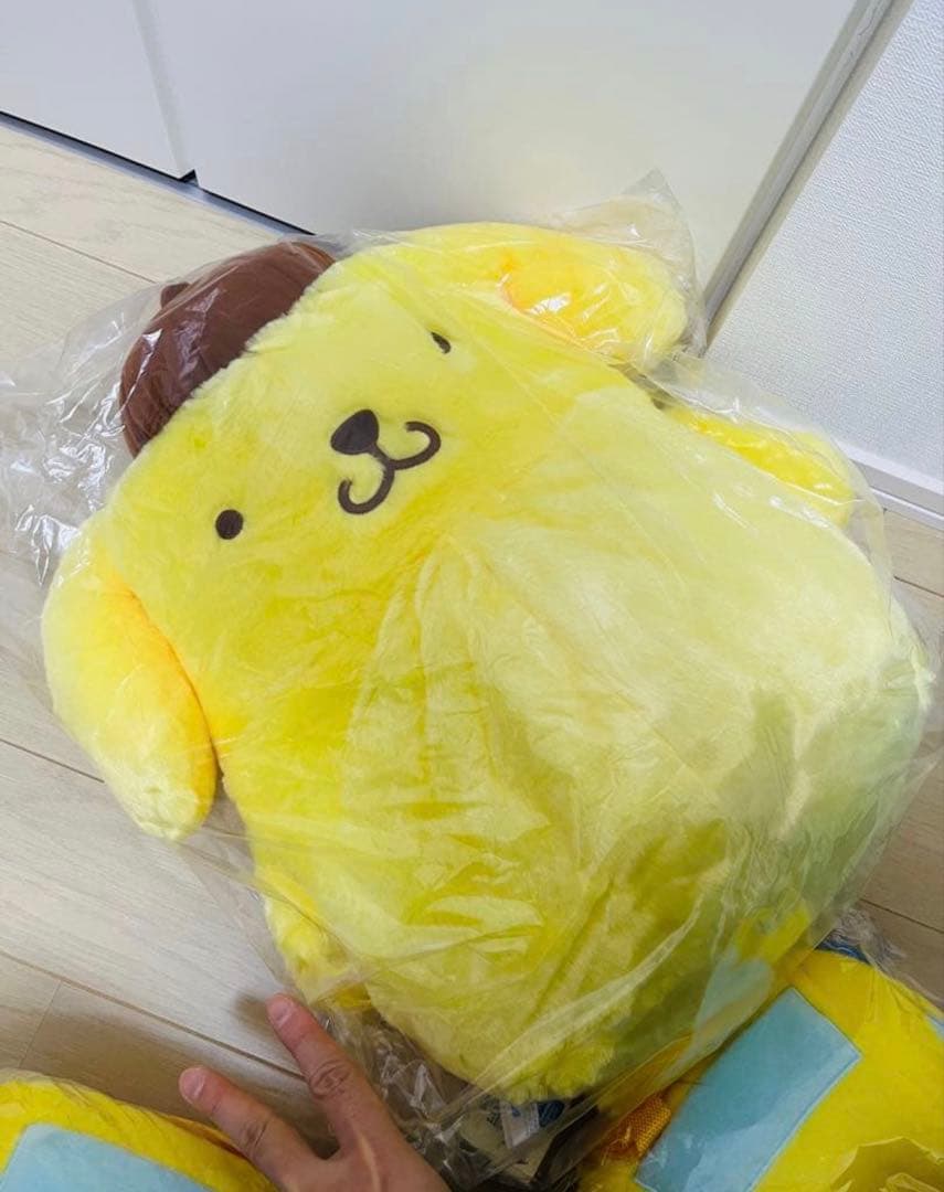 希少☆新品☆サンリオ 特大ぬいぐるみ ギガジャンボ ポムポムプリン ＋