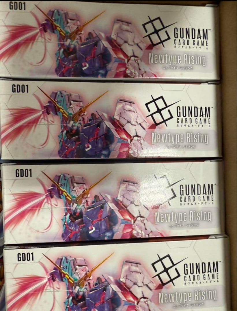 小*崇様 ガンダムカードゲーム ブースター　4BOX テープ付Newtyperi 7月26日発売 予約 ガンダムカードゲーム ブースターパック Newtype