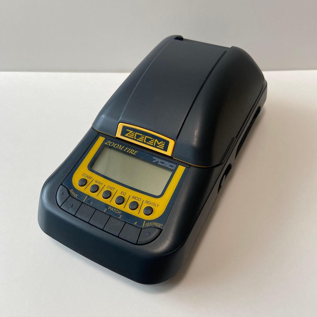 ZOOM FIRE 7010 スピーカー付マルチエフェクター - メルカリ