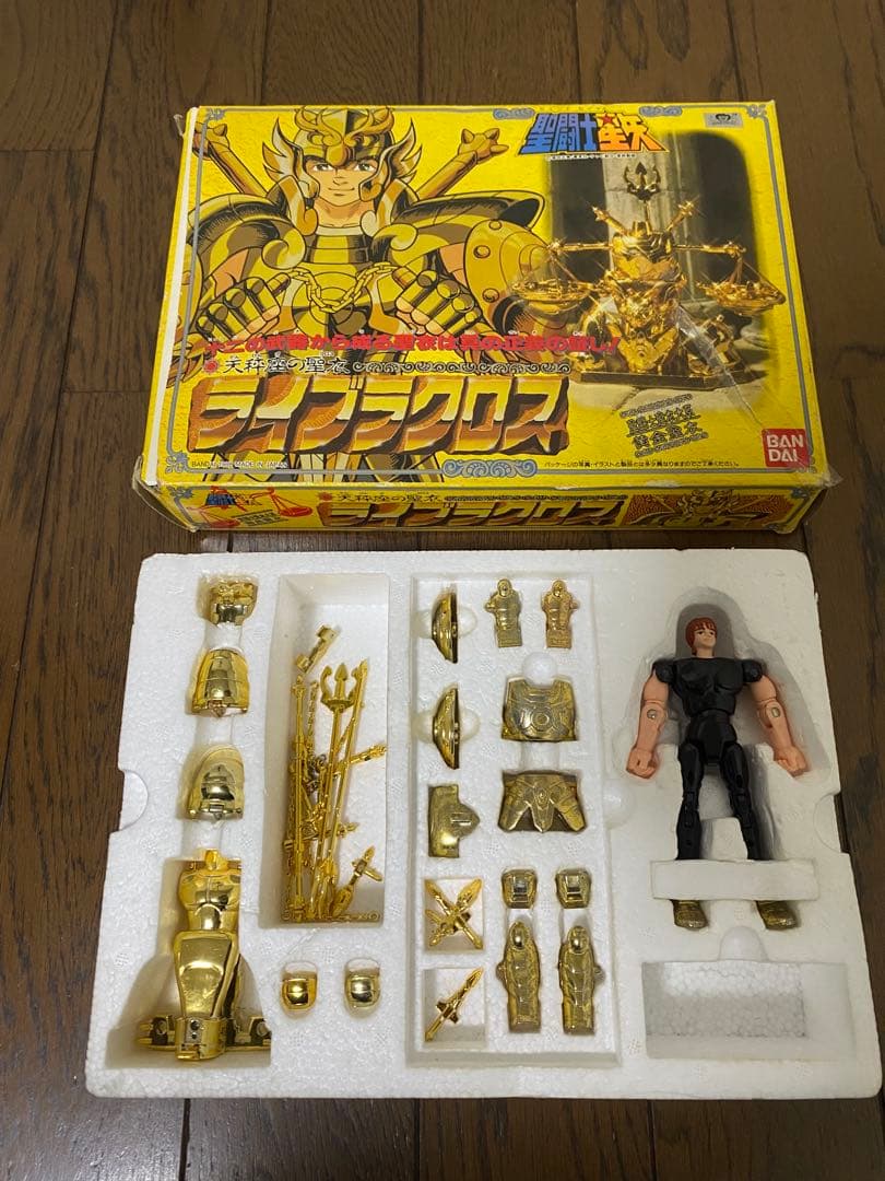 BANDAI 聖闘士星矢 天秤座の聖衣ライブラクロス1988年 - メルカリ