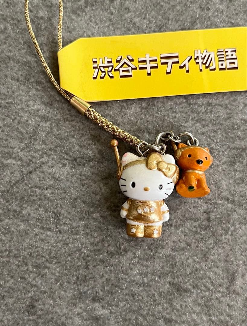 こ*き様 ハローキティ 白鳥ストラップ 東京限定