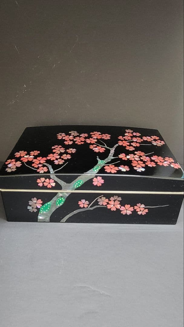 高岡漆器 螺鈿 桜模様 宝箱 青貝塗 アクセサリー 高岡漆器】宝石箱 桜花 螺鈿 | 富山県高岡市 | ふるさと納税サイト