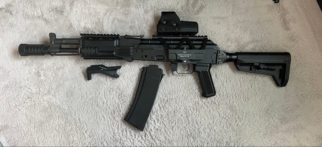 AK102 次世代電動ガン 東京マルイ AK102 - 次世代電動ガン | 東京マルイ エアソフトガン情報サイト