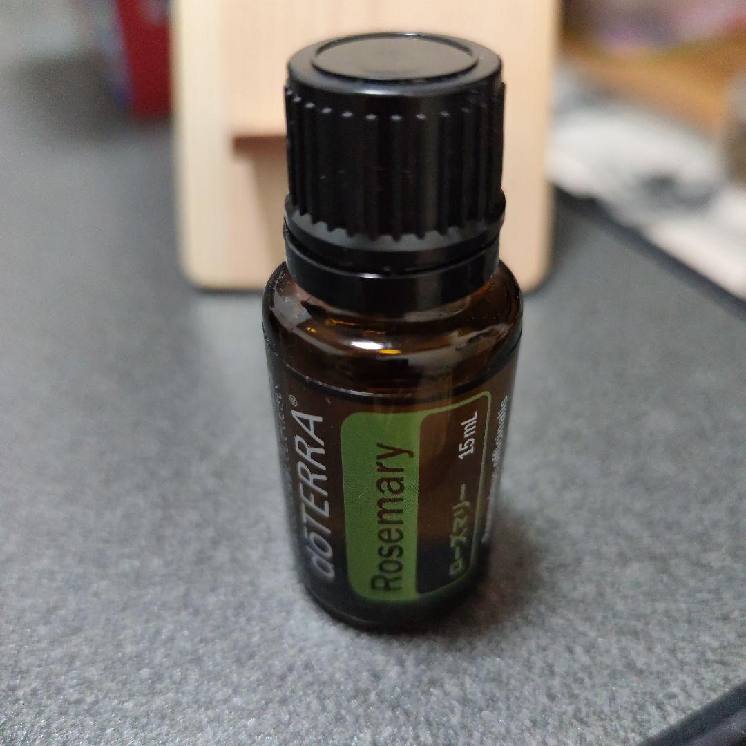 doTERRA Rosemary エッセンシャルオイル 15ml - メルカリ