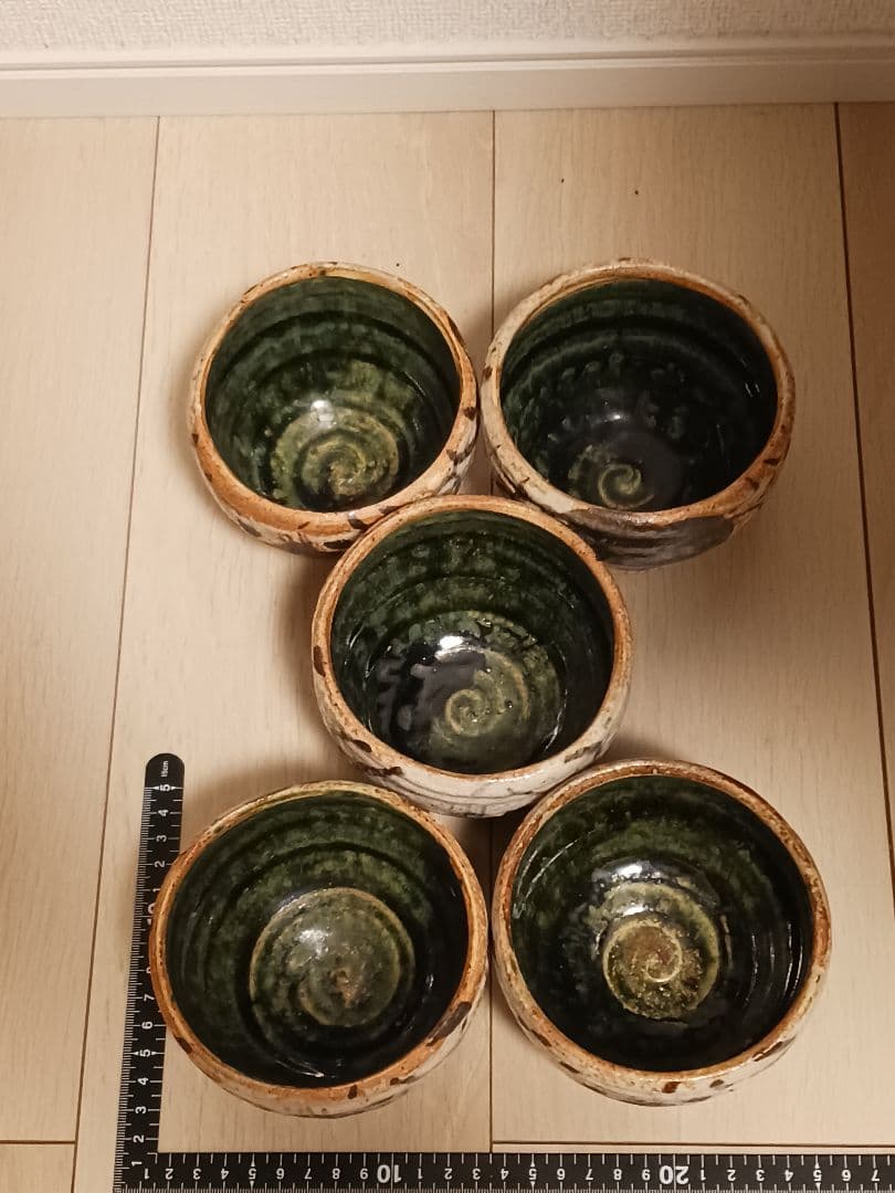 美濃焼 織部 魯山人写し 蟹絵 茶碗 佐藤和次 5客 まとめ売り - メルカリ