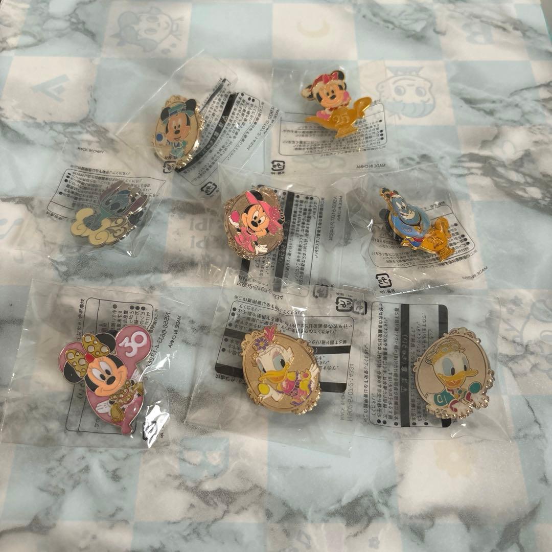 ディズニーランド ディズニーシー ピンバッジ 新品 ゲーム - メルカリ