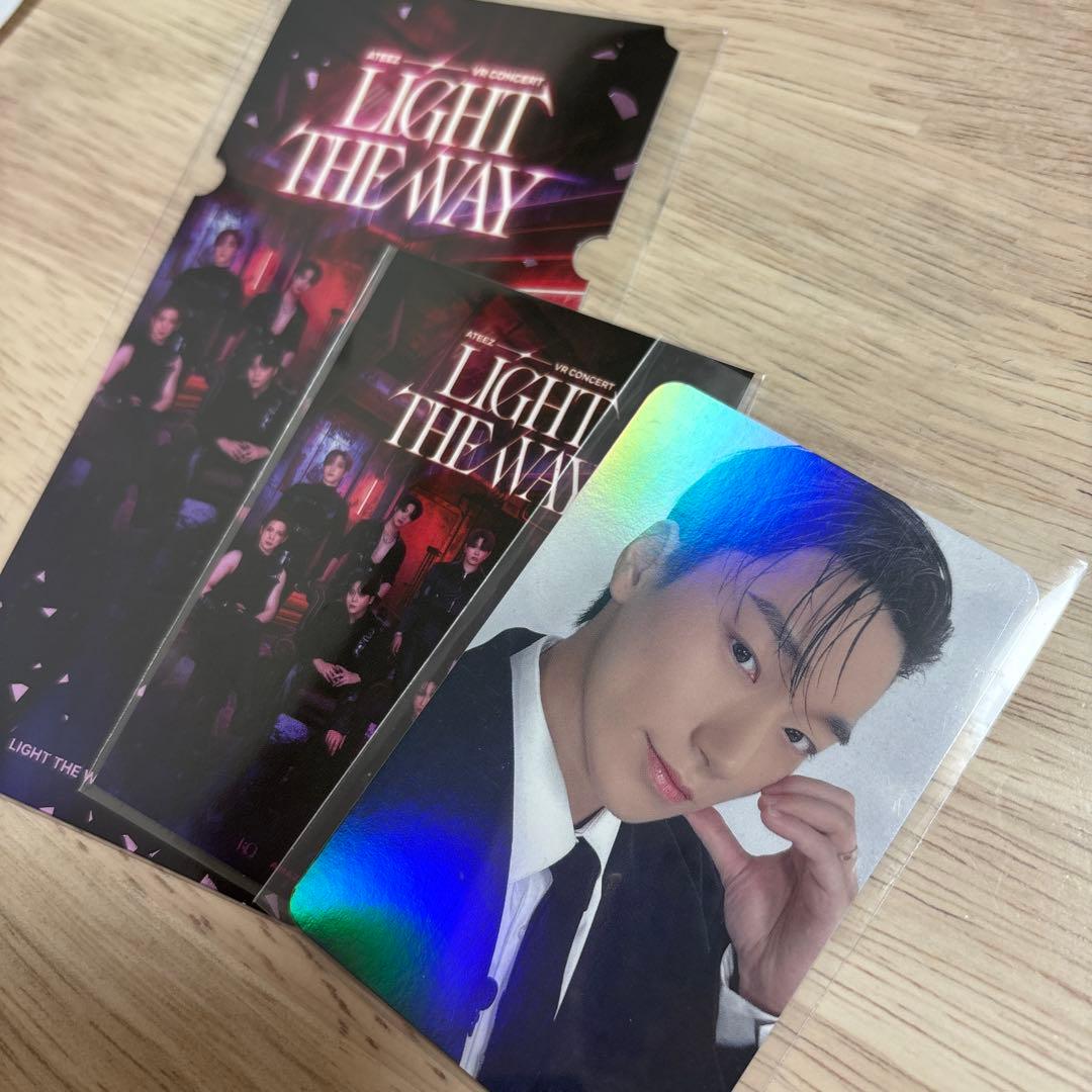 ATEEZ VR concert ホンジュン ホログラム スペシャル トレカ ATEEZ