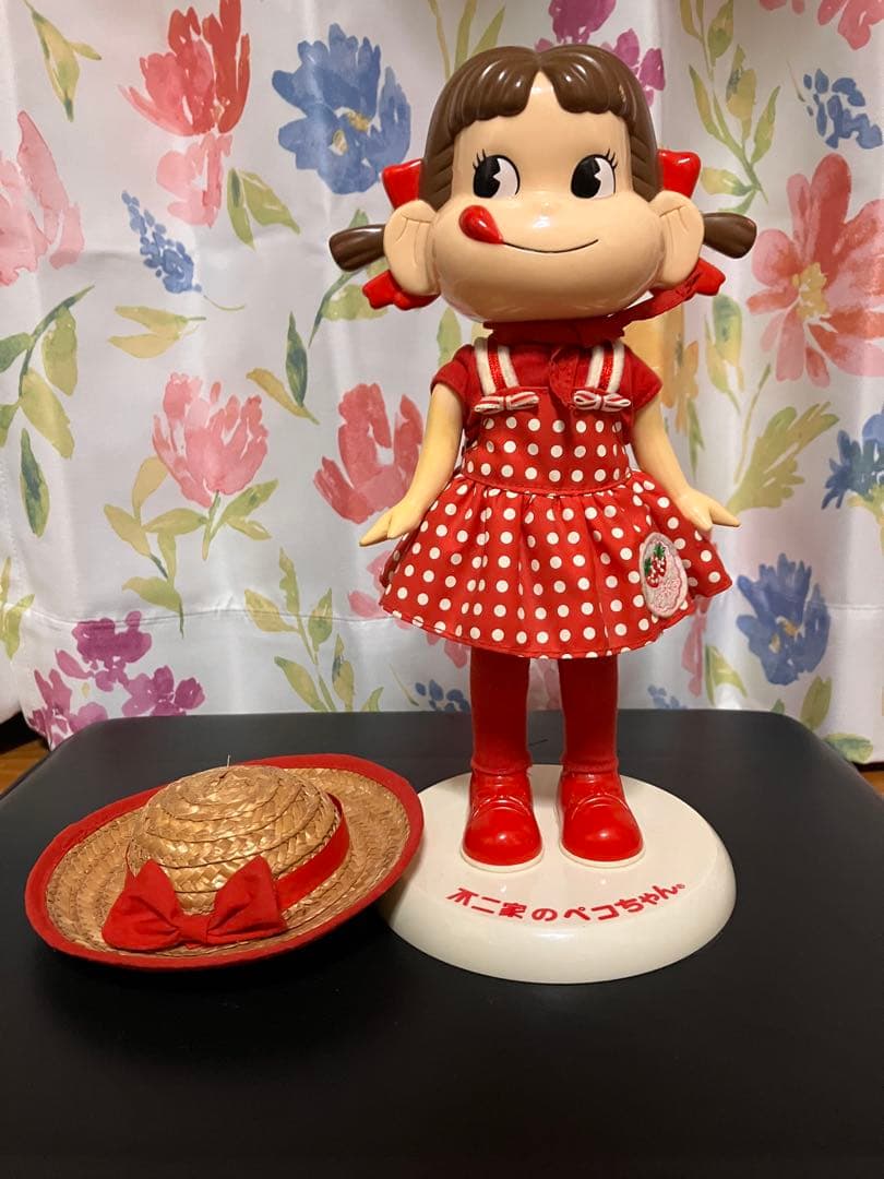 非売品】ペコちゃん フィギュア 2008年製 苺キャンペーン 当選品