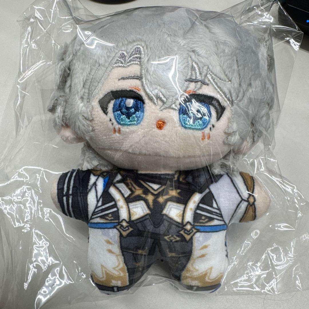 在庫あり即納匿名配送】崩壊:スターレイル ファイノン ぬいぐるみ12cm