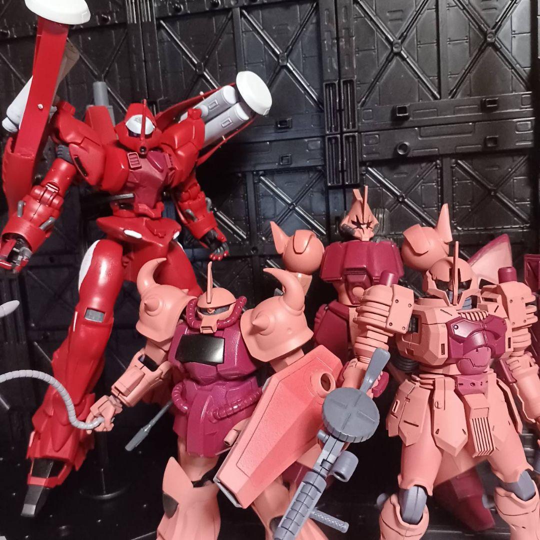 ジークアクス最終回に登場したHG1/144シャア専用6体再現セット - メルカリ