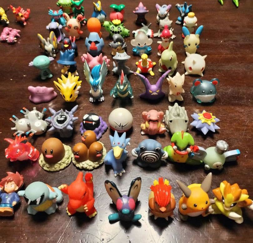 日*1様 モンコレ ポケモンキッズ まとめ売り 200体以上