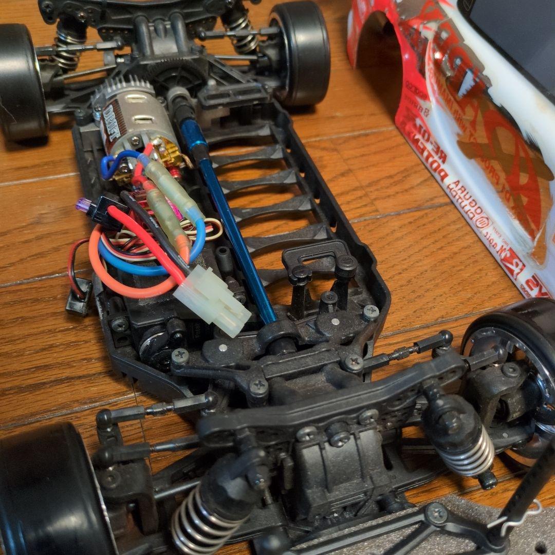 ヨコモ ボディ シャーシ APEX RX-7 ドリフトラジコン 1/1 - メルカリ