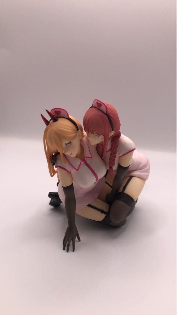 【汚れ有】フリュー パワー&マキマ ナースVer. 1/7スケールフィギュア チェンソーマン」よりマキマとパワーのナース服姿フィギュア予約開始