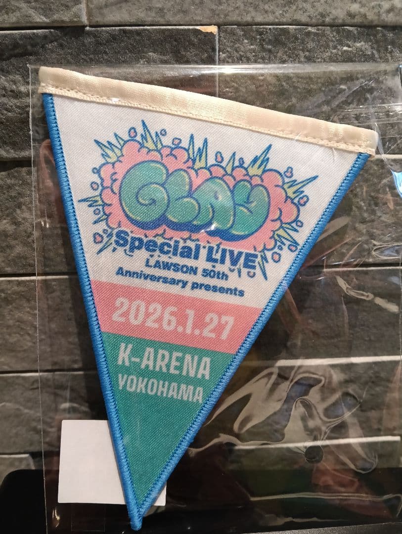 会場限定】GLAY Kアリーナ限定 ガーランドバッジ - メルカリ