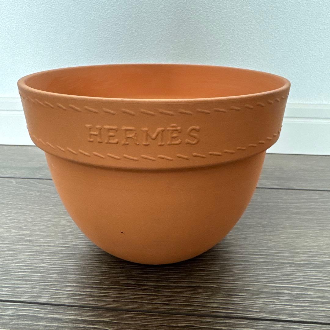HERMES FLOWER POT 非売品　ノベルティ　植木鉢　エルメス HERMES FLOWER POT 非売品 ノベルティ 植木鉢 エルメス - メルカリ