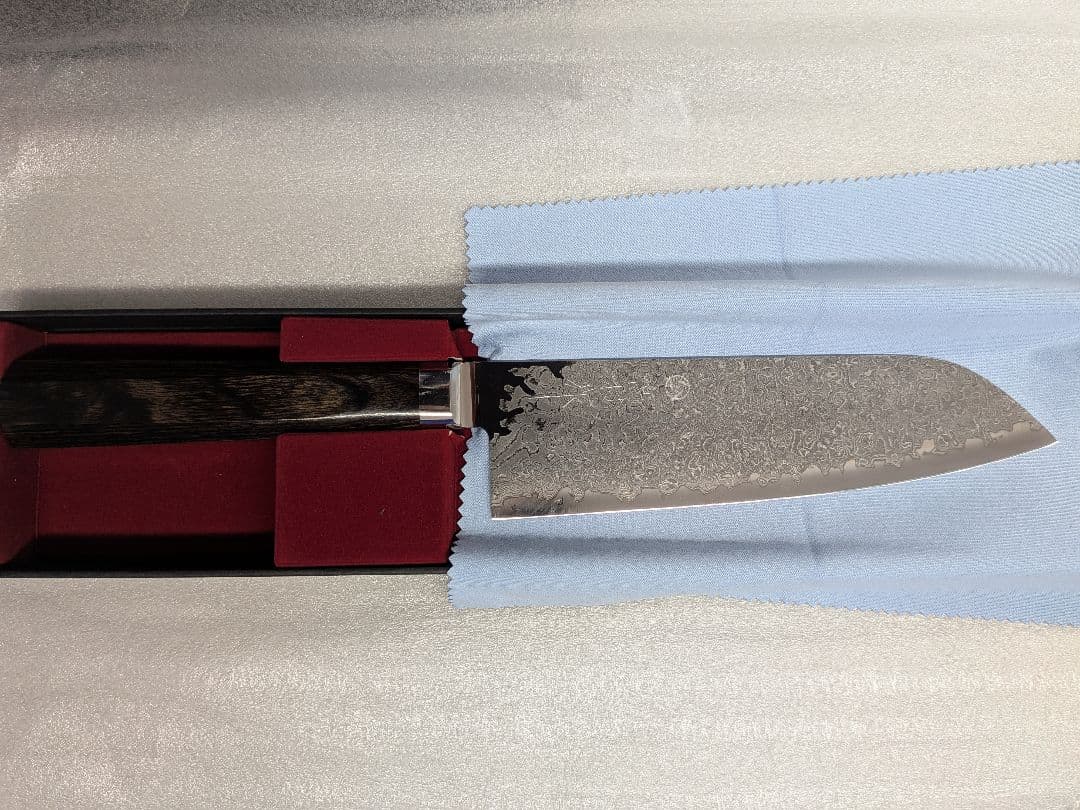 ほぼ未使用品 高村刃物 打雲花 三徳包丁 ほぼ未使用品 高村刃物 打雲花 三徳包丁 - メルカリ