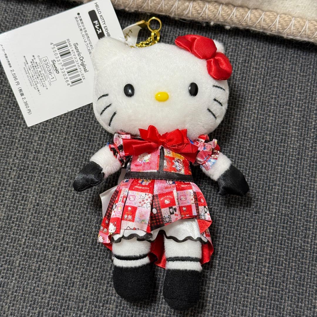 ハローキティ キティ展 50周年 デザイン ドレス ぬいぐるみ マスコット
