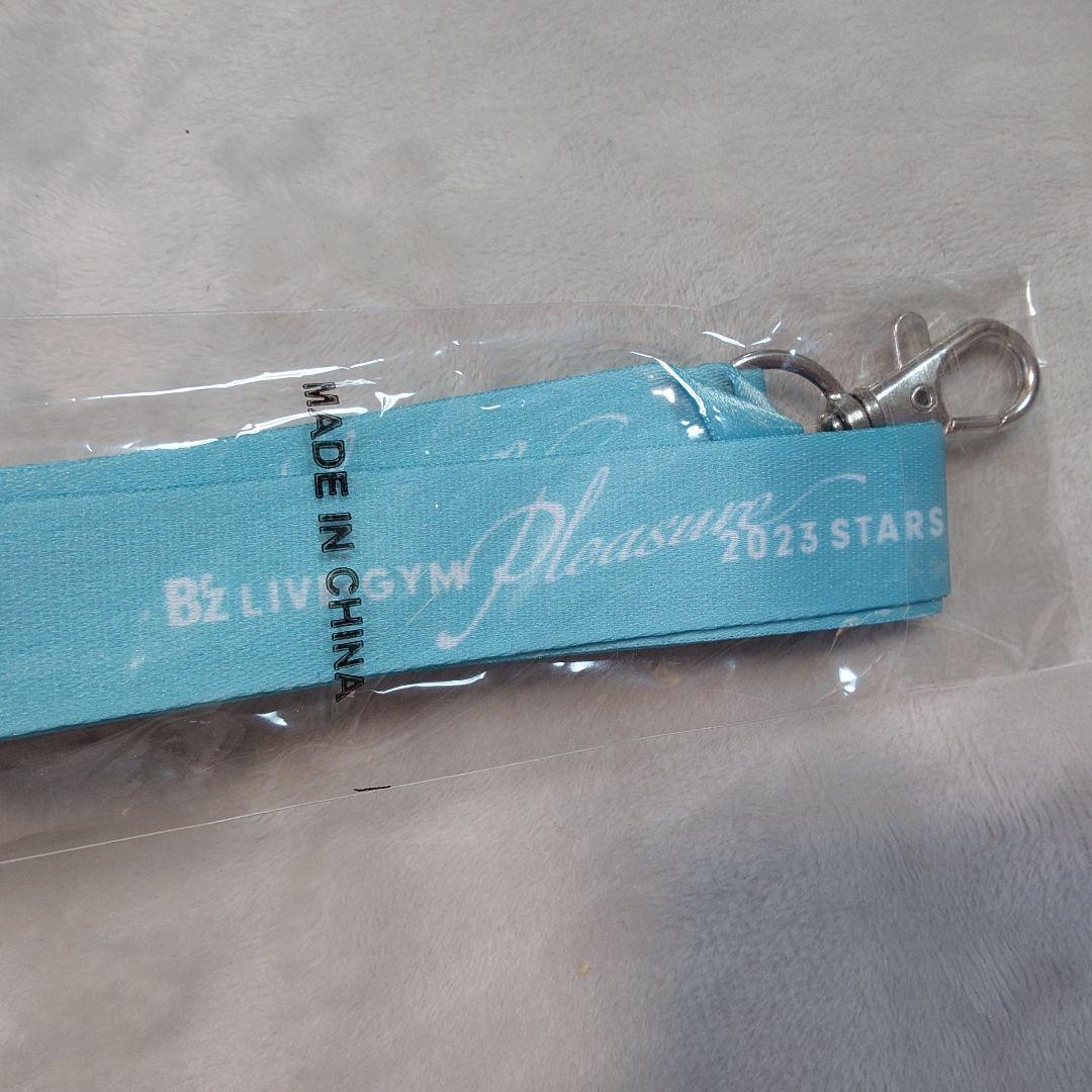 B'z Pleasure 2023Stars プレミアム席特典ネックピース&パス - メルカリ
