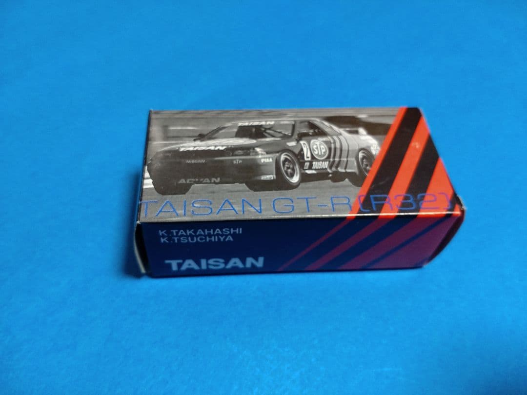 ガリバー特注トミカ】ADVAN STP TAISAN GT-R(BNR32) - メルカリ