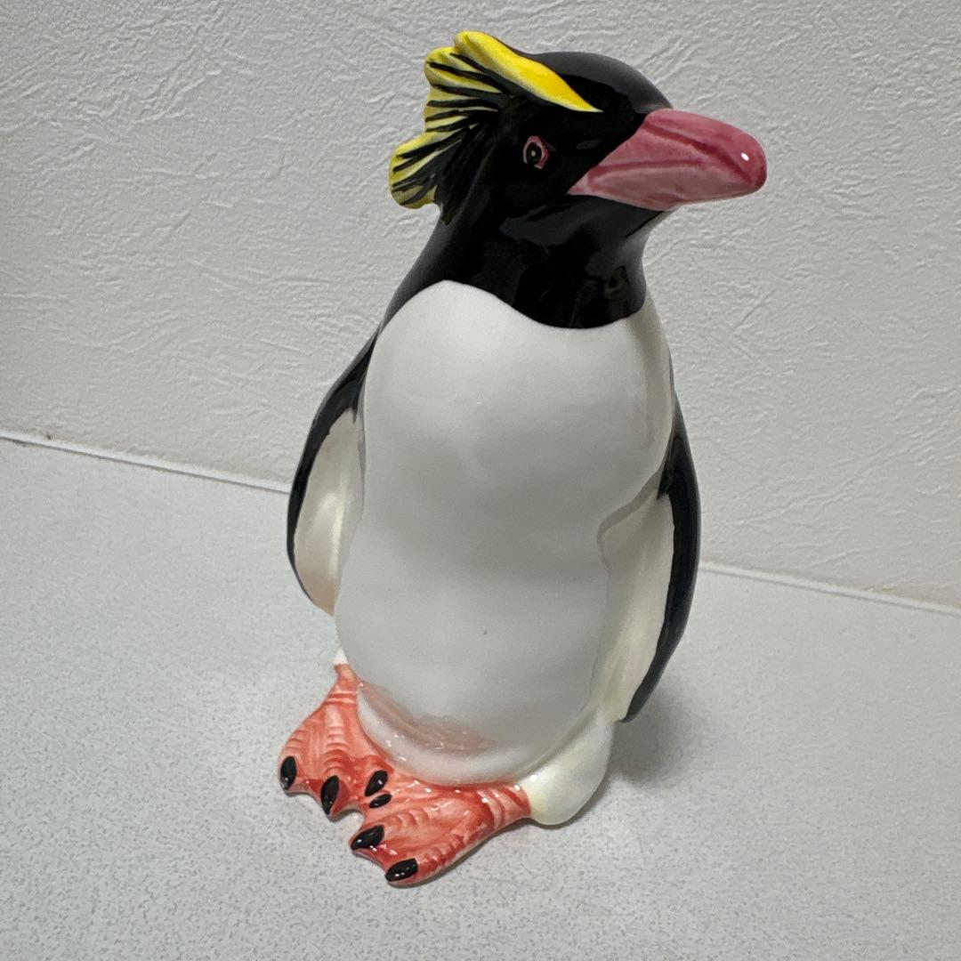 ロックホッパー イワトビペンギン 陶器インテリア置物 - メルカリ