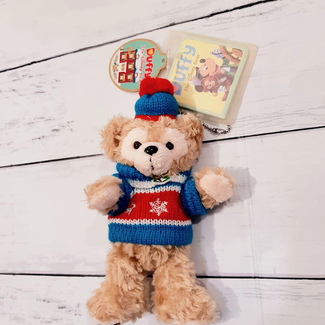 ダッフィー ぬいぐるみバッジ 冬 ニット セーター タグ絵本付き 新品