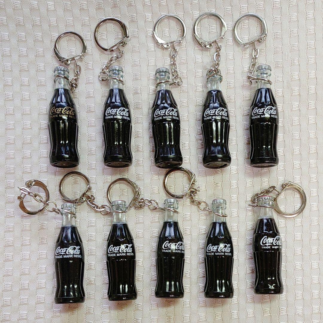 コカ・コーラ ミニボトルキーホルダー 10種10個 - メルカリ