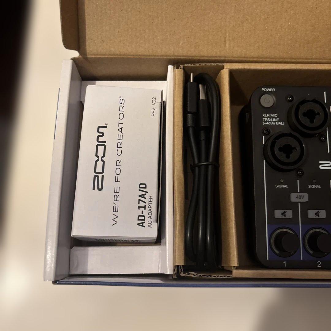即配送・箱あり】ZOOM LiveTrak L6 デジタルミキサー付属品あり - メルカリ