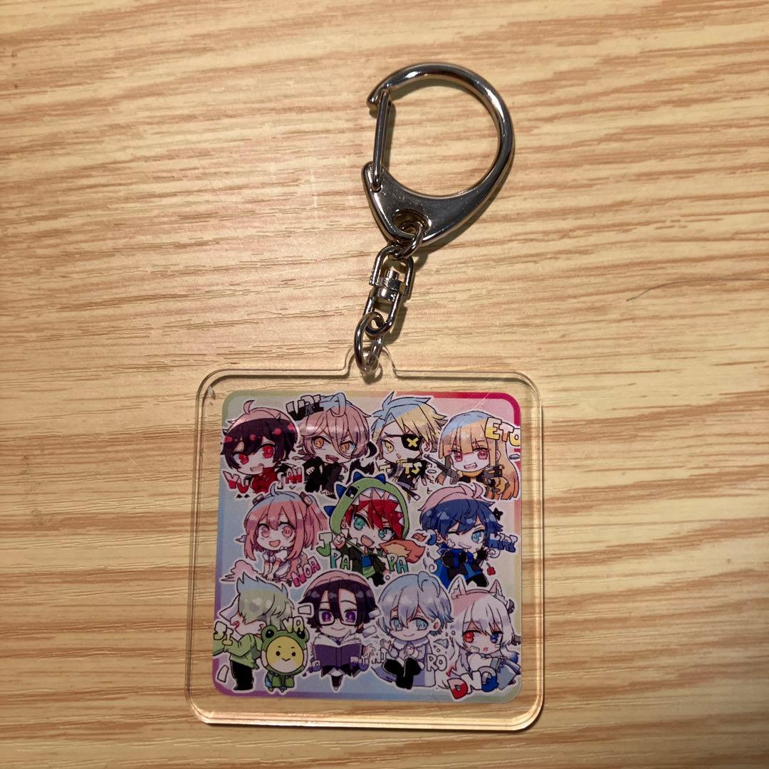 カラフルピーチ 初期アクキー - メルカリ
