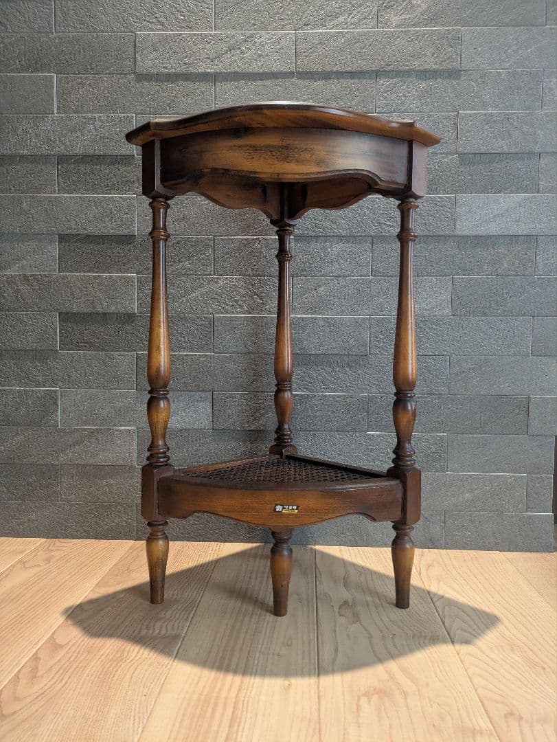 【オールドカリモク】コロニアル サイドテーブル アンティーク 木製家具 飾り棚 COLONIAL（カリモク家具） カリモク コロニアル サイドテーブル 木製
