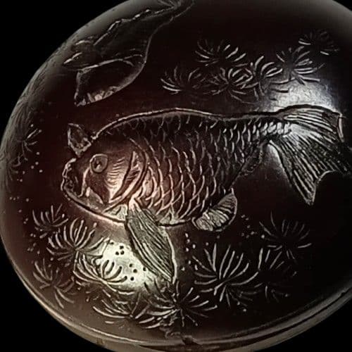 唐木彫 饅頭 根付 「金魚の図」裏面に在銘 判読出来ず - メルカリ
