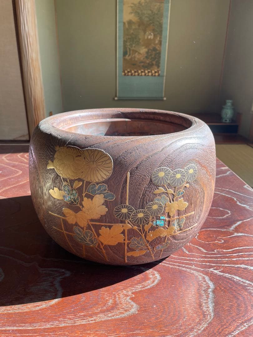 美品 時代 桐火鉢 秋草蒔絵 火鉢 螺鈿入り 茶道具 骨董品 木製火鉢 100