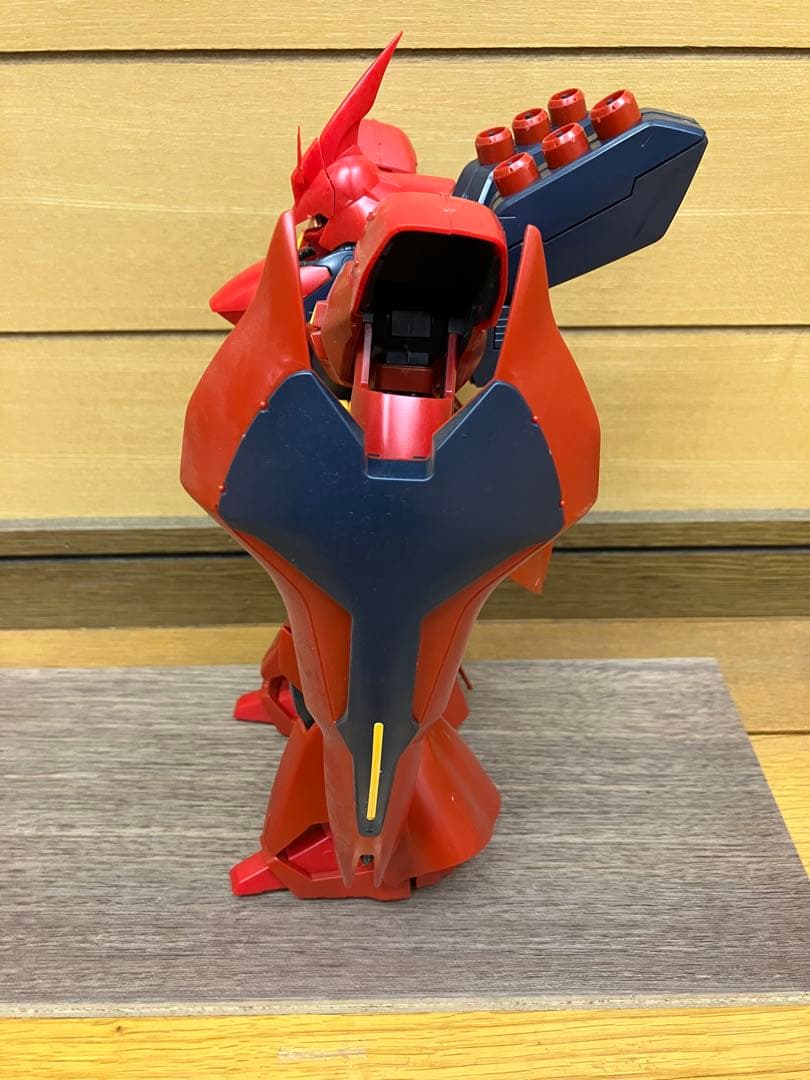 旧MG νガンダム、旧MGサザビー バラ売り不可 - メルカリ