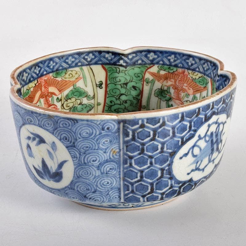 九谷焼 大聖寺伊万里 奇玉宝鼎之珍 色絵 木瓜形菓子鉢 時代箱付 V