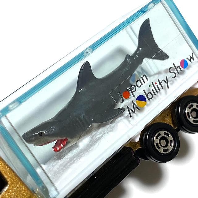 モビリティショー トミカ 開催記念 UDトラックス クオン サメトラック