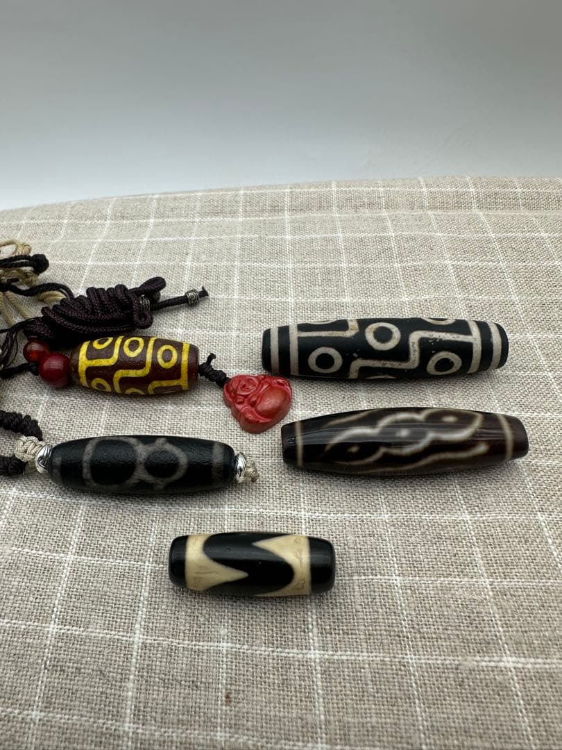 ☆天然石☆ 蔵伝 チベット 天珠 古美術品 收藏品 稀少品 合計5点 美品