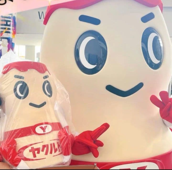 【期間限定値下げ♪】ヤクルトマン ぬいぐるみ 約48cm非売品♪ Yakult - ヤクルトマン ぬいぐるみ 非売品の通販 by REIREI's shop