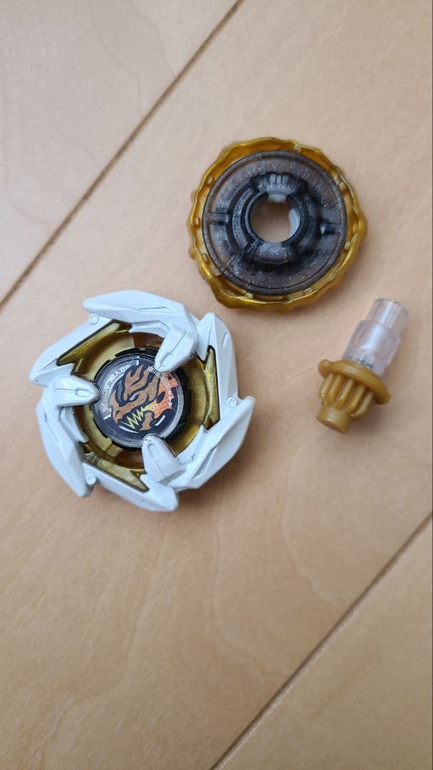 BEYBLADE X ドランダガー9-60LF メタルコートホワイト - メルカリ