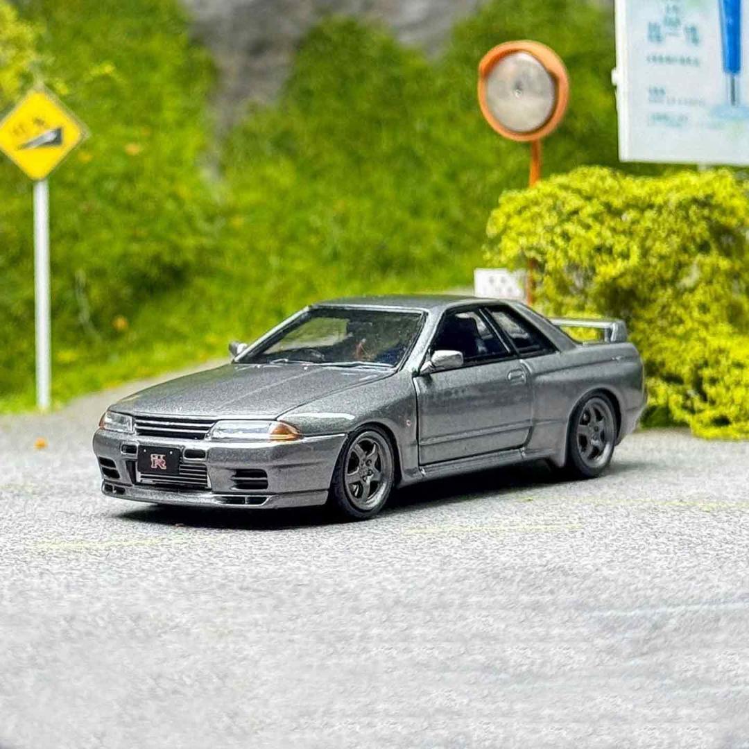 FH 1/64 日産 GT-R R32 S-Tune ガンメタ フル開閉モデル - メルカリ