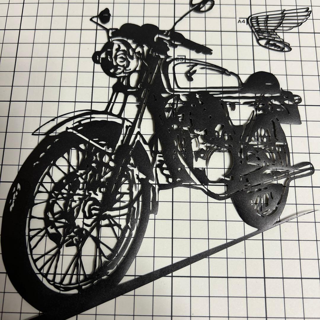 バイクの切り絵（HONDA ドリーム50) フレーム付き - メルカリ