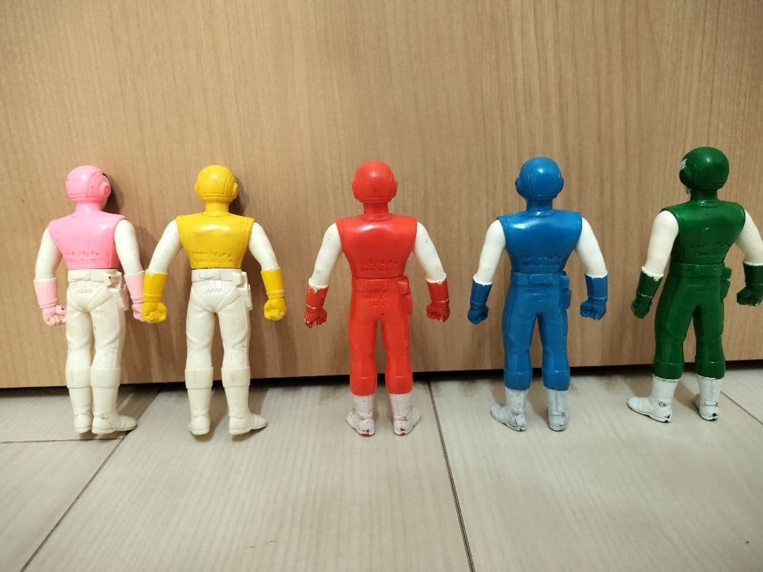 レア 希少】フラッシュマン フィギュア ソフビ 5体セット - メルカリ