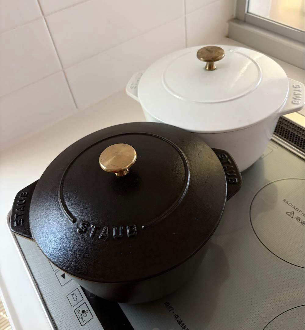 美品です⭐︎STAUB ラ・ココット de GOHAN⭐︎Lサイズ（炊飯用） 黒 Amazon｜ストウブ(Staub) 「 ラ ココット de GOHAN ブラック L 20cm