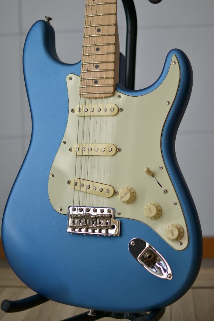 8*様 Fender American Performer Stratocast Fender American Performer Stratocaster - Honeyburst with Rosewood