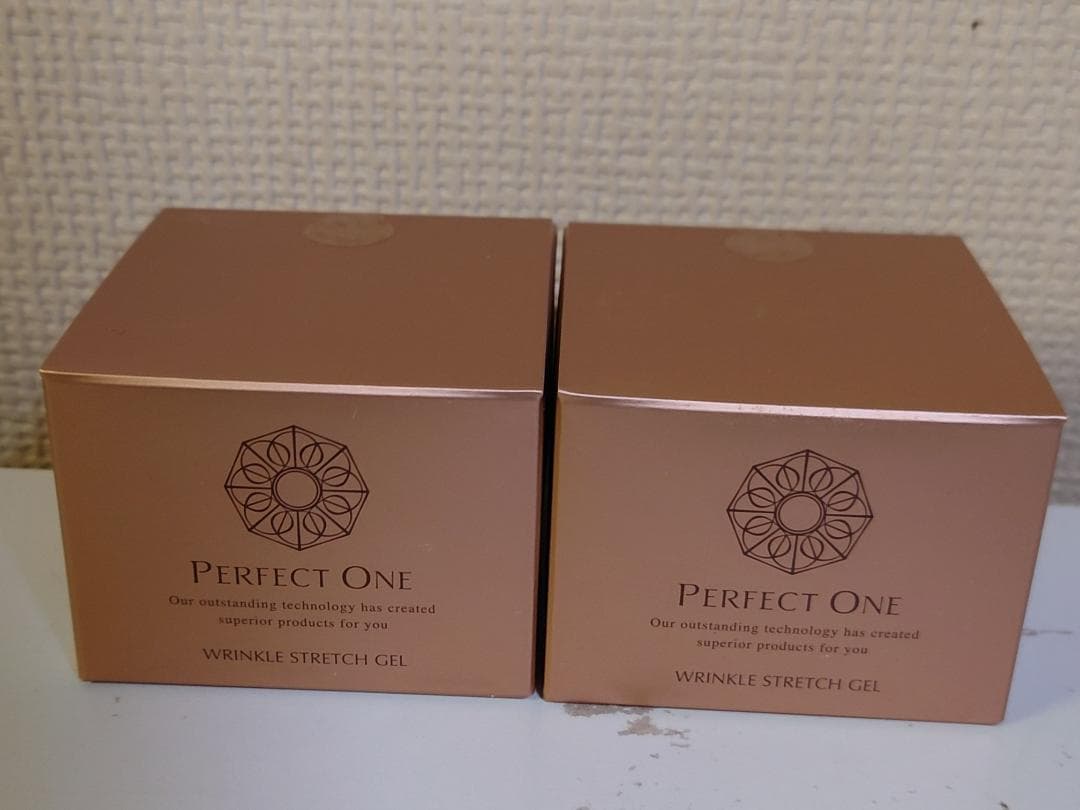 パーフェクトワン薬用リンクルストレッチジェル50g2個（リニューアル前） 楽天市場】【公式】【2個セット】【単品＋詰め替え1個】パーフェクト