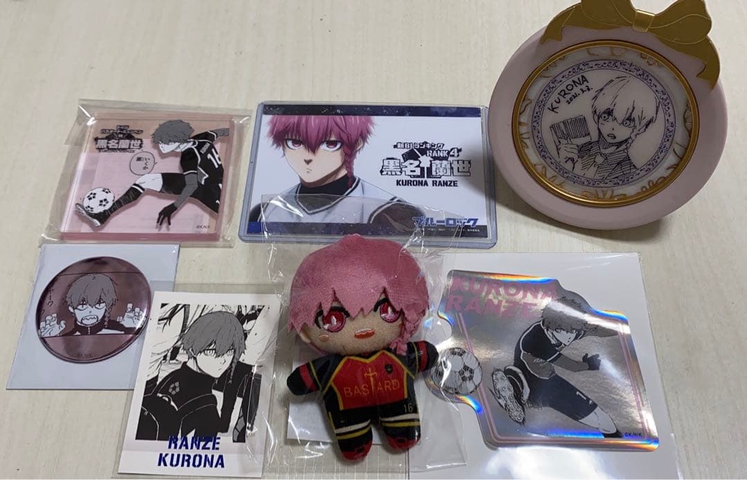 最終価格！】ブルーロック 黒名蘭世 グッズ まとめ売り - メルカリ